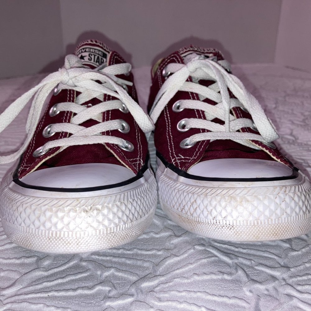 Converse All Star Classic Sneakers Maroon Size 6 Women's Unisex - Picture 4 of 10